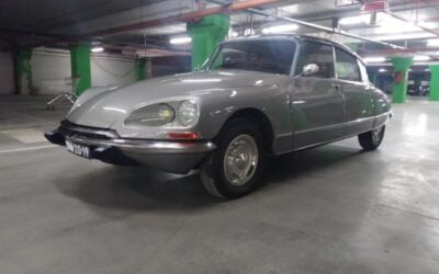 Restored Citroen DS 21 Pallas from 1972