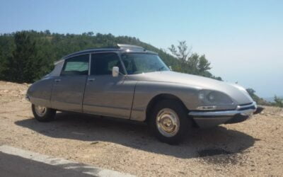 Restored Citroen DS 23 ie Pallas from 1974