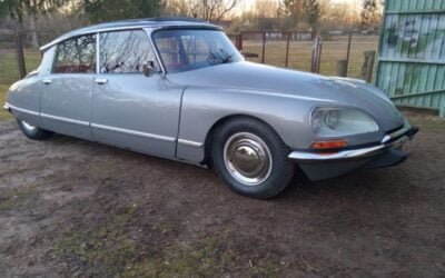 Restored Citroen D Super from 1971